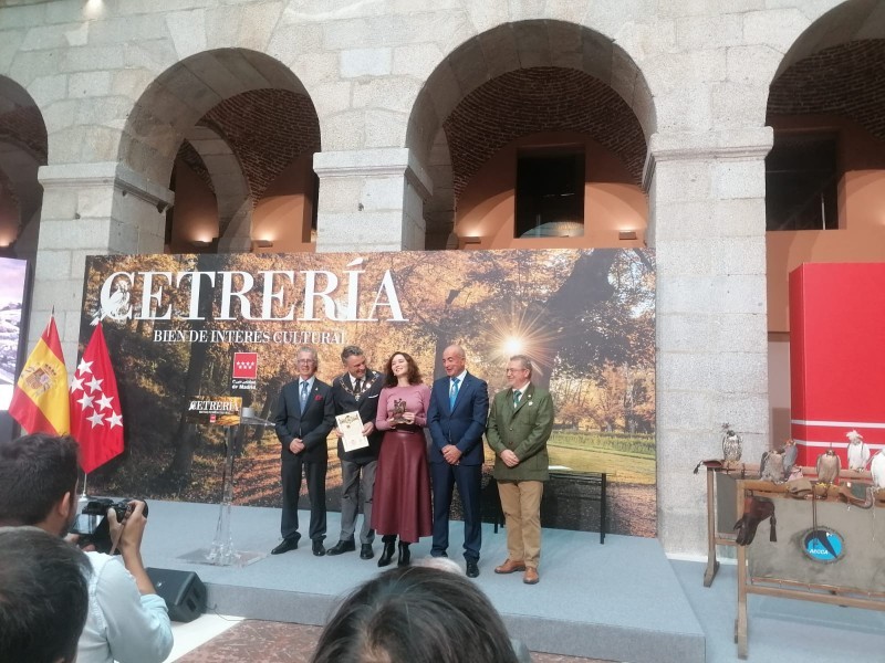 Asociación Española de cetrería y conservación de aves rapaces