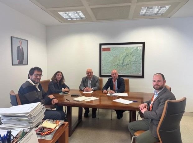 Asociación Española de cetrería y conservación de aves rapaces